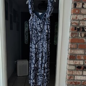 Time and Tru Navy and White Floral Maxi Dress